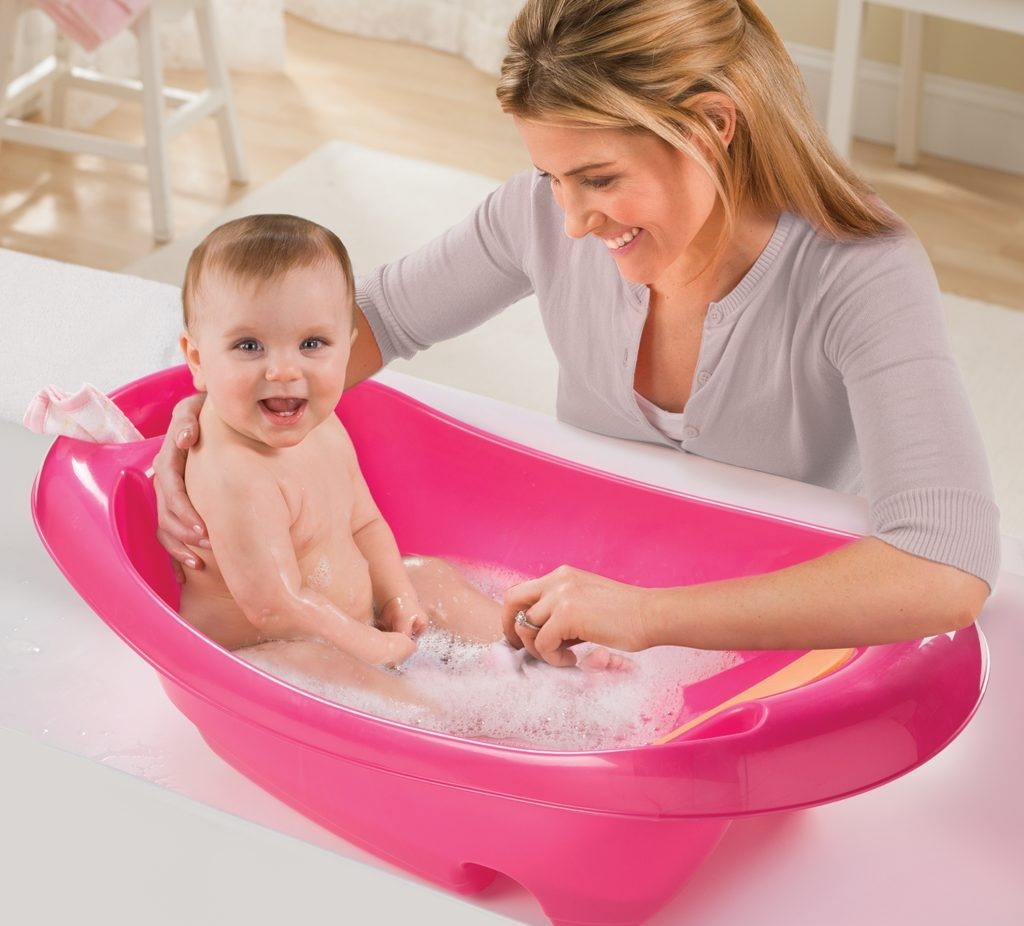 pink cute bath tub